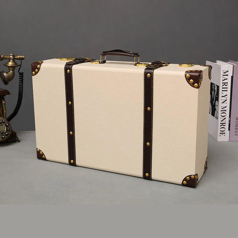 Luxury Vintage Trunk Travel Hand Big Suitcases Leather Luggage Under Bed Clothing Organizer Storage Box Antique Bin Customized