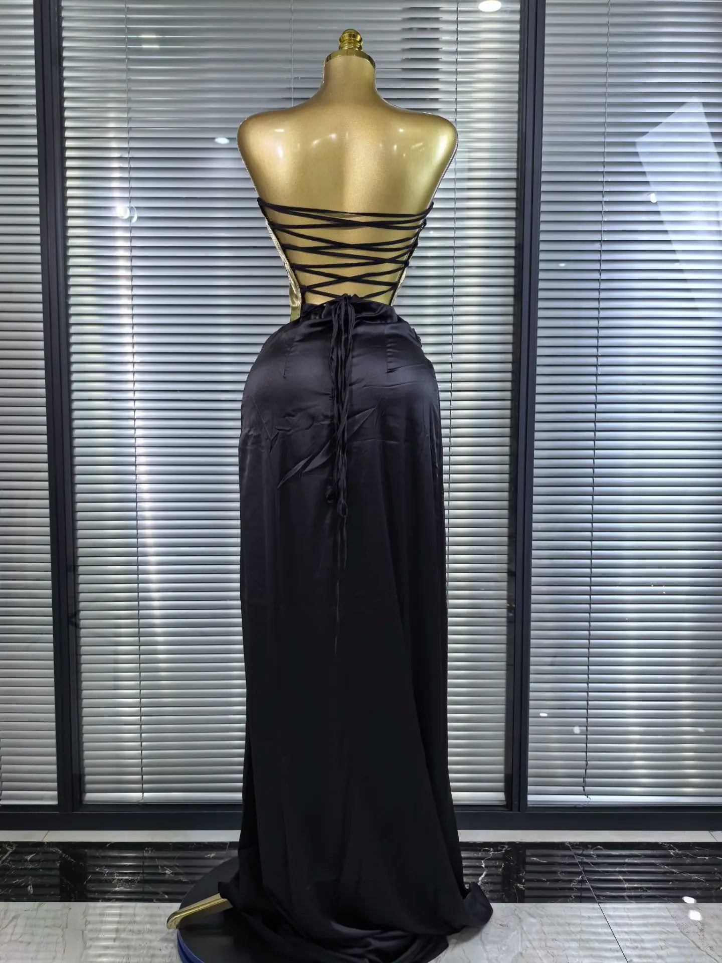 High Quality Women Sexy Strapless Golden Tops Long Skirt 2 Pieces Bodycon Dress Nightclub Party Celebrate Birthday Outfit