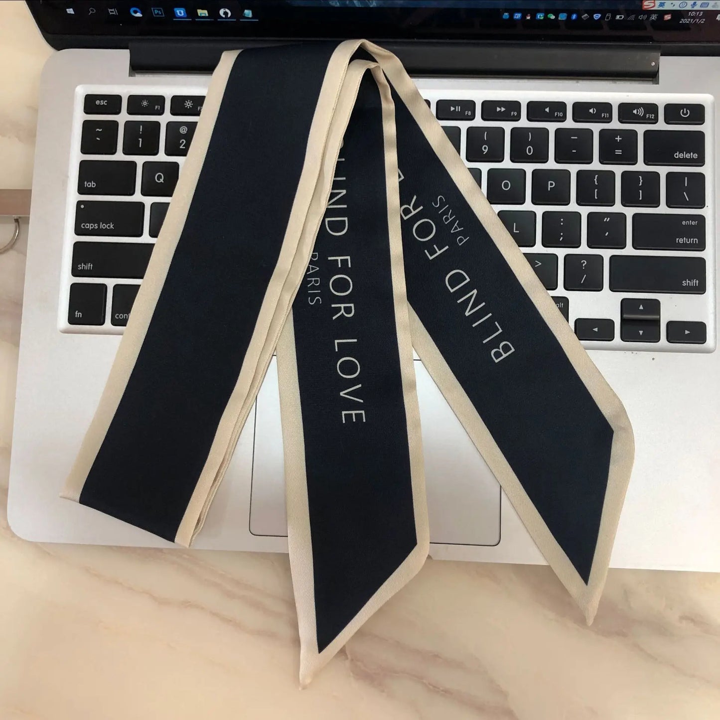 2024 New Luxury Brand Scarf Tarot Women Scarf Bag Hair Skinny Silk Scarves Design Foulard Neckerchief Headband For Ladies