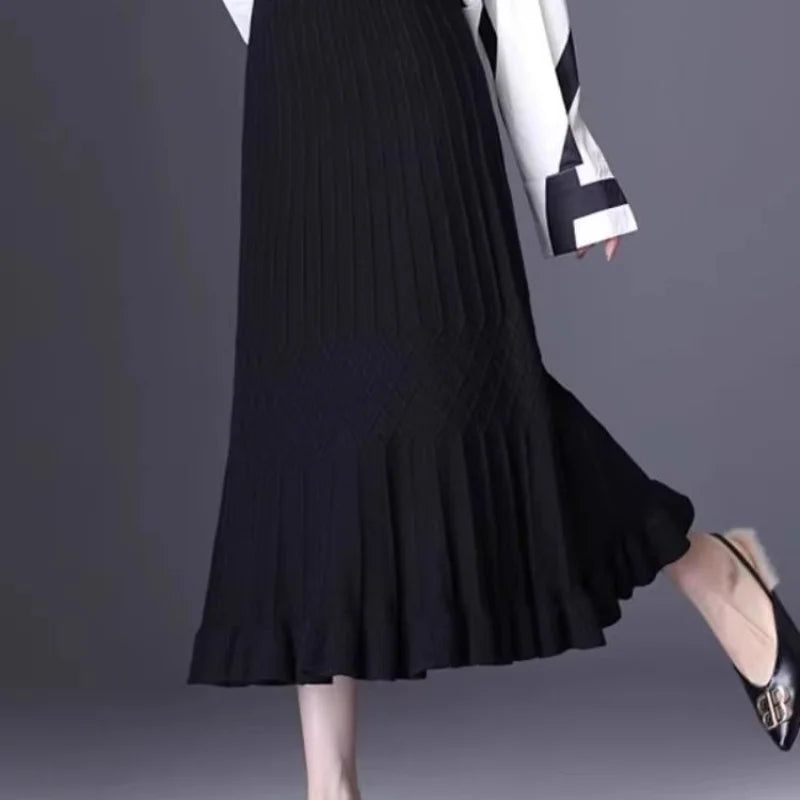 Autumn and Winter Women's Solid Color Pleated Knitted A-Line Elastic Shirring Fashion Casual All Match Office Lady Skirt