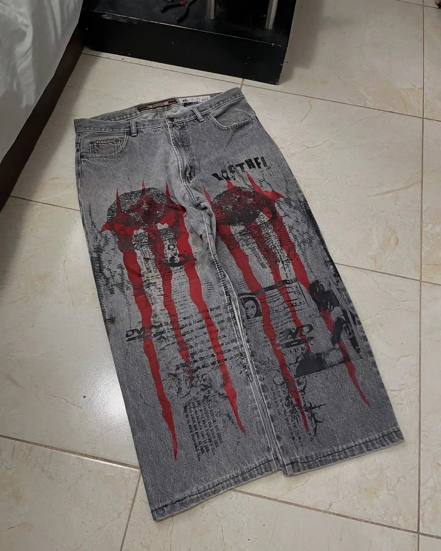 New Cyberpunk Jeans Mens American Y2K Red Graphic Street Goth Baggy Wide-Leg Pants Harajuku Hip-Hop Straight Pants
