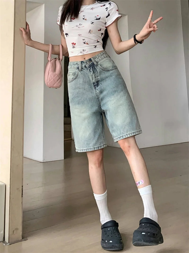Trendy Women's Y2K High Waist Light Wash Oversized Denim Shorts Bermuda Length Wide Leg Trousers for 2026