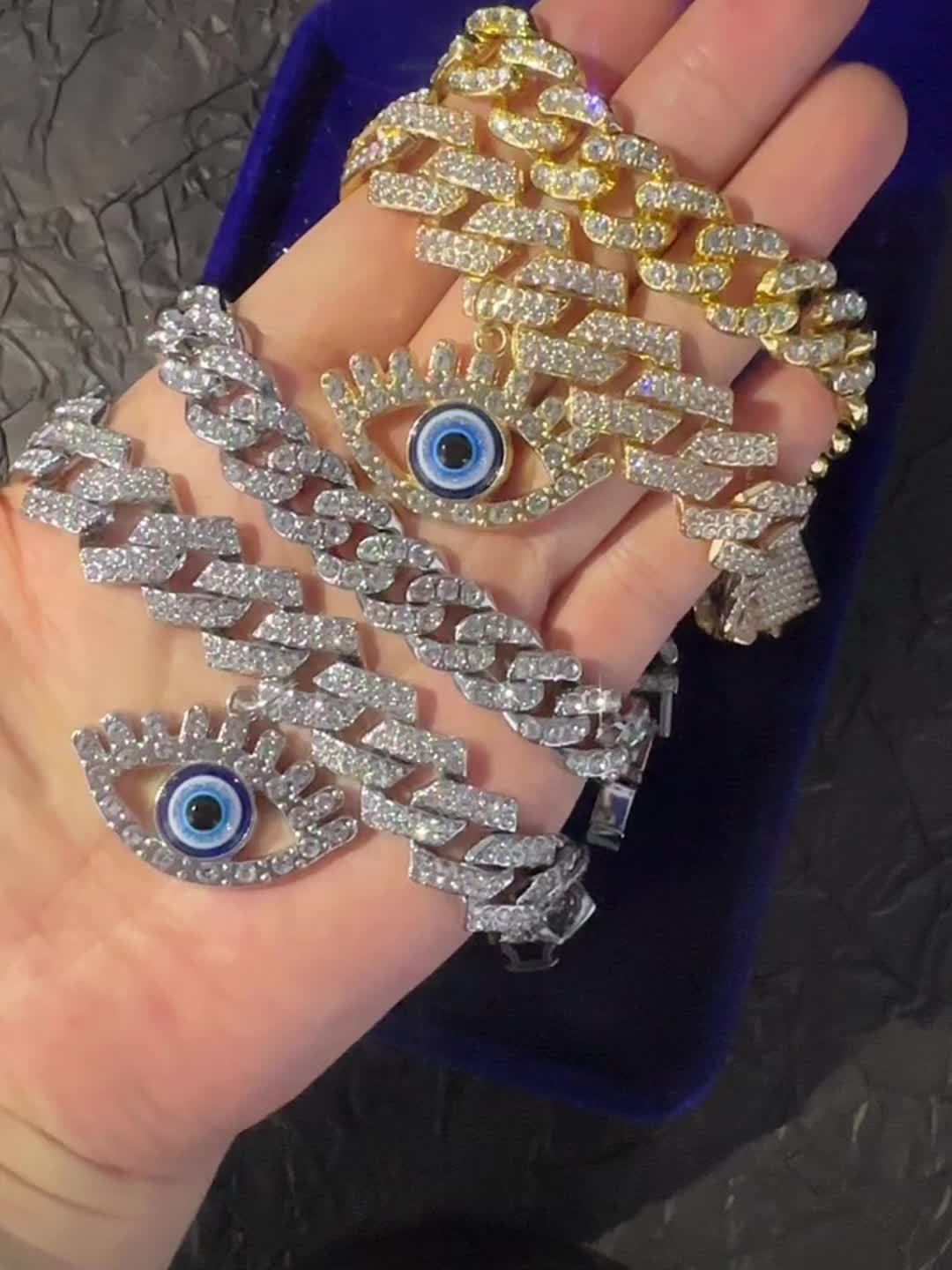 2pcs Set Hip Hop Punk Style Angel Eyes Pendant Anklets with Sparkling Rhinestones - Zinc Alloy, Perfect for Festivals & Casual Attire