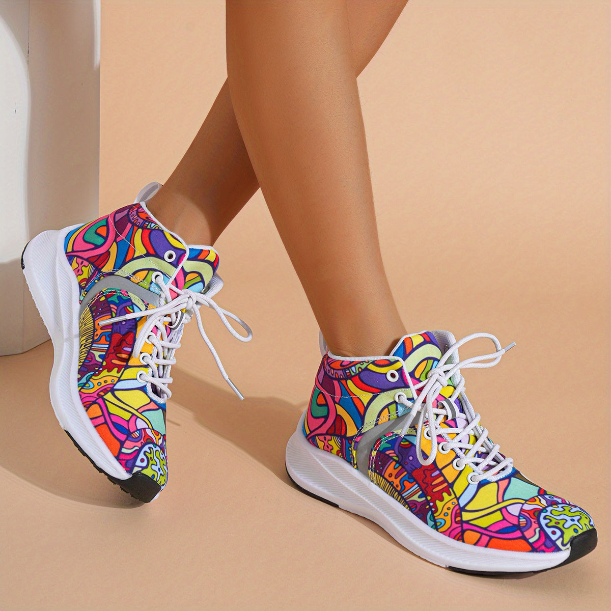 [Reflektierende Sneaker] Leichte, reflektierende Damen-Sneaker mit handbemaltem Cartoon-Print | Schnürschuhe für den Alltag mit weichem Obermaterial aus Stoff und EVA-/Gummisohle – perfekt für den Winter.