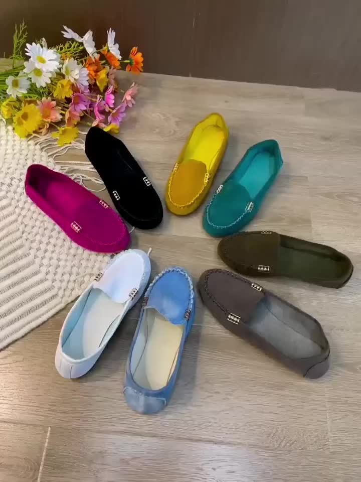 Mocassins confortables à bout rond | Chaussures unies à enfiler pour femmes