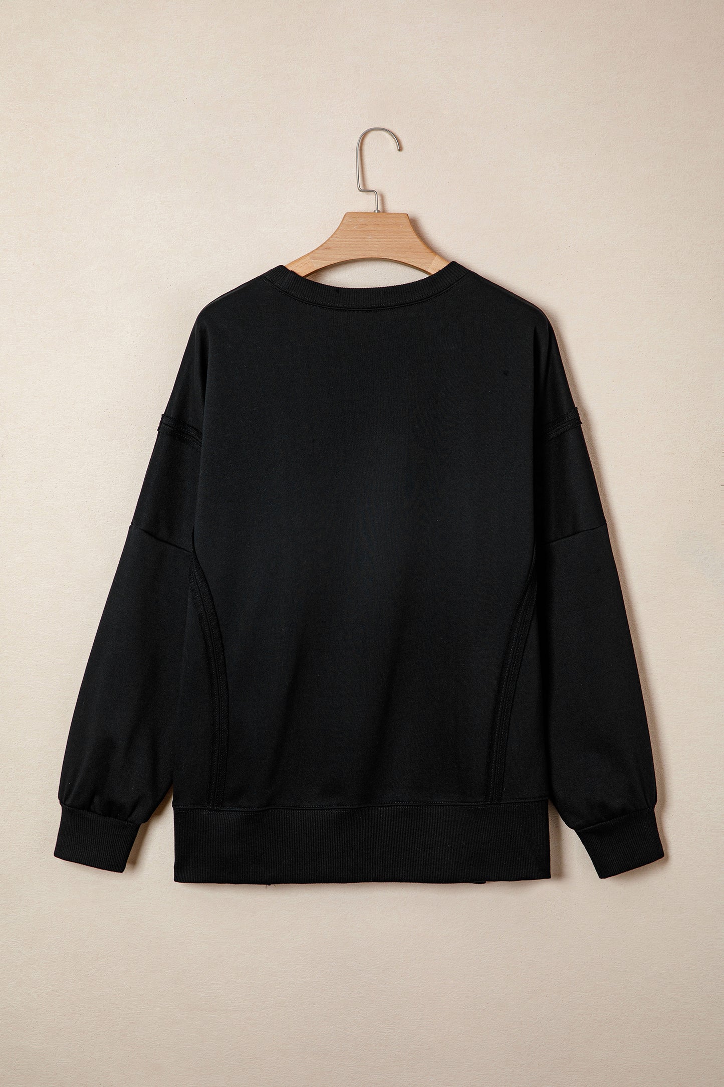 Black Bow Sequin XOXO Letter Graphic Exposed Seam Baggy Sweatshirt
