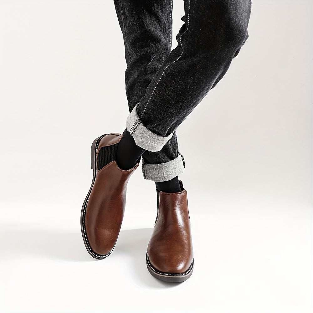 Bottines Chelsea pour homme - Pointures 40 à 46, tige en similicuir marron avec élastique noir, bout pointu, semelle en TPR, idéales pour un style décontracté et les vacances