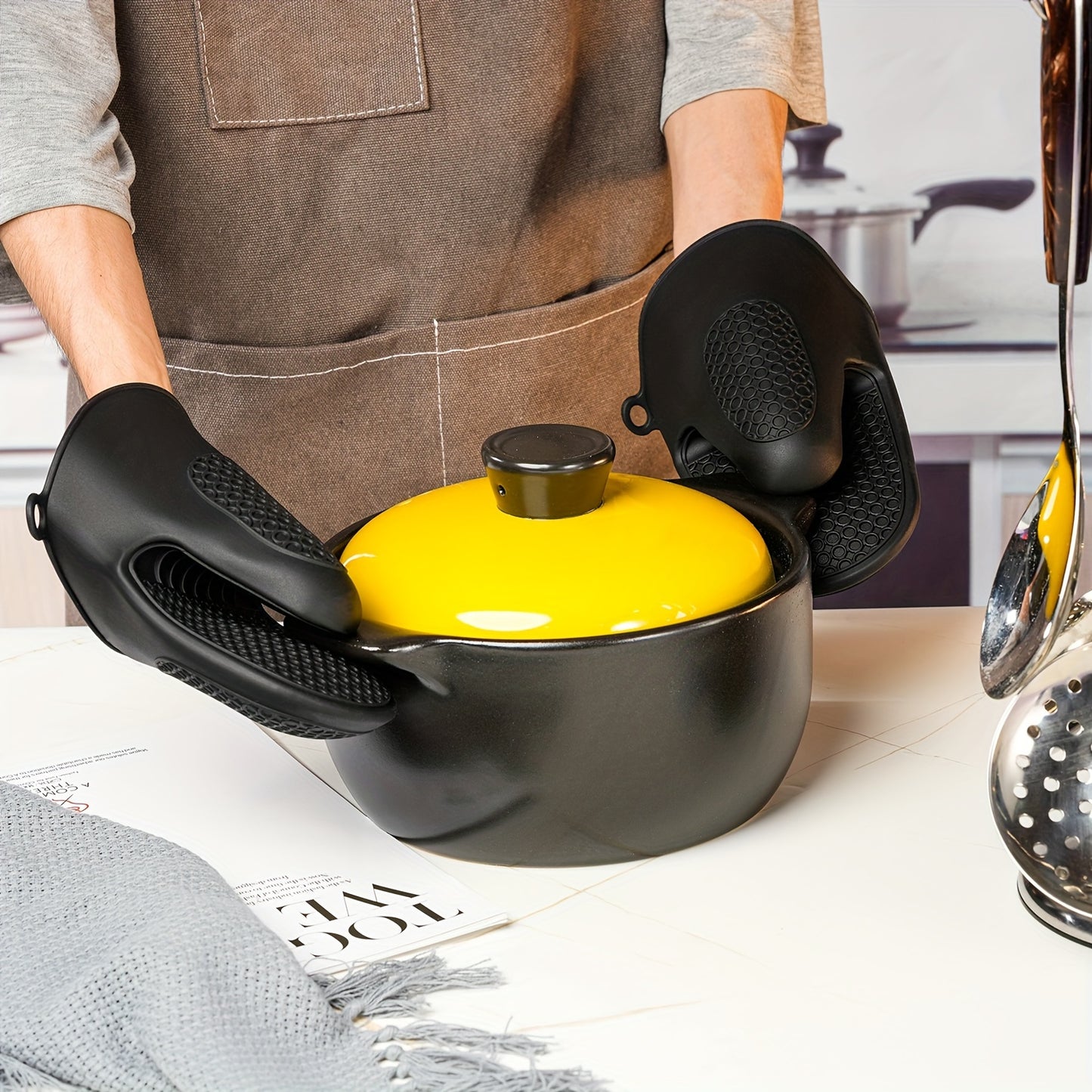 2pcs Silicone Cooking Gloves, Grilling Gloves, Heat Resistant Gloves BBQ Kitchen Silicone Oven Mitts, Silicone Smoker Oven Gloves for Barbecue, Cooking, Baking