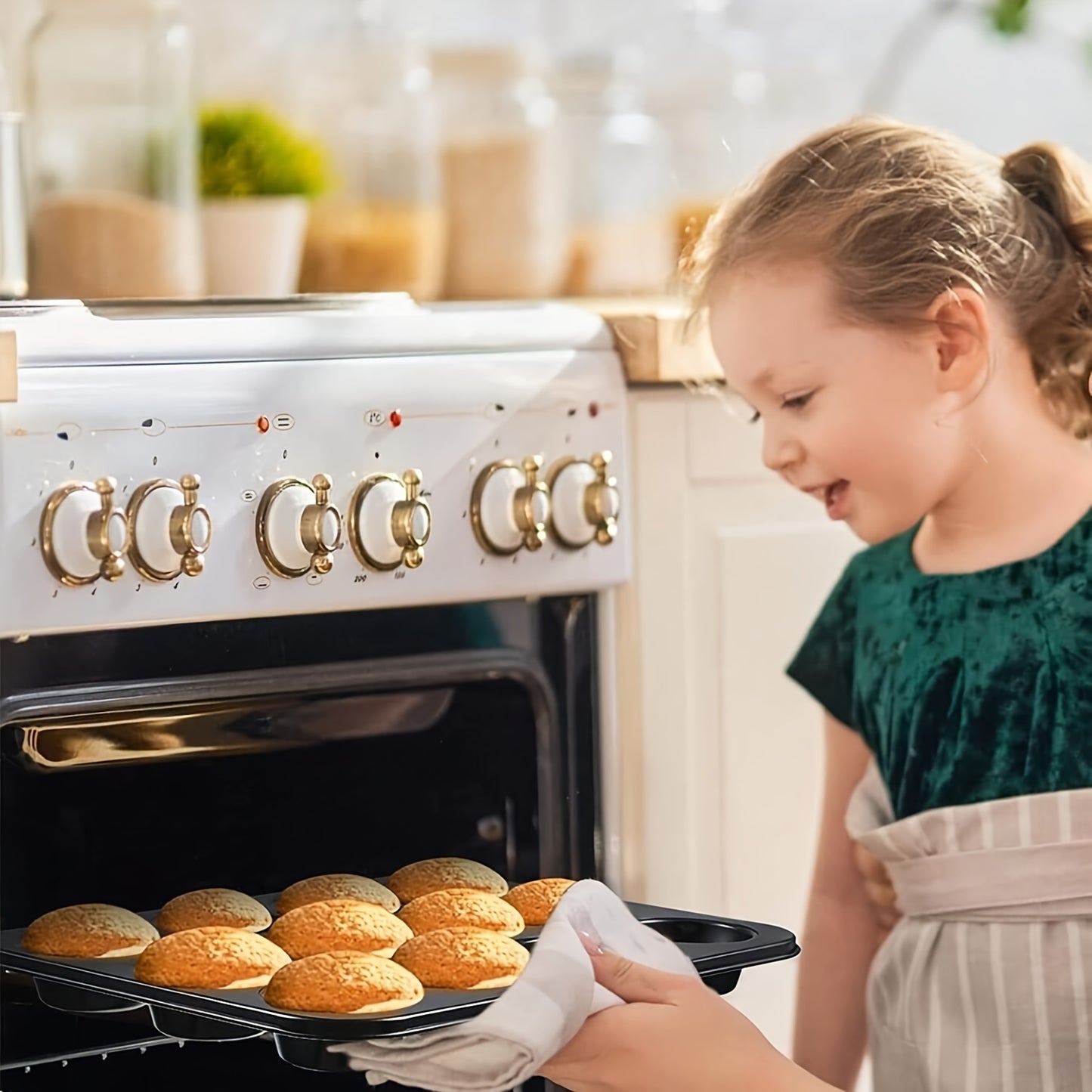 5pcs/set, Nonstick Bakeware Set, Baking Pans Set With Round Cake Pan, Square Cake Pan, Loaf Pan, Muffin Pan & Roasting Pan, Baking Sheet Set Dishwasher Safe Easy Clean For Oven Safe