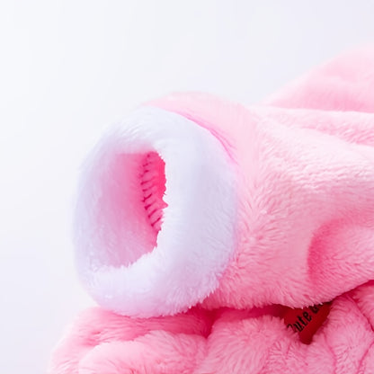 Niedliche Winter-Hundekleidung, hält Ihren Hund warm und sieht dabei auch noch stylisch aus – das perfekte Weihnachtsgeschenk!