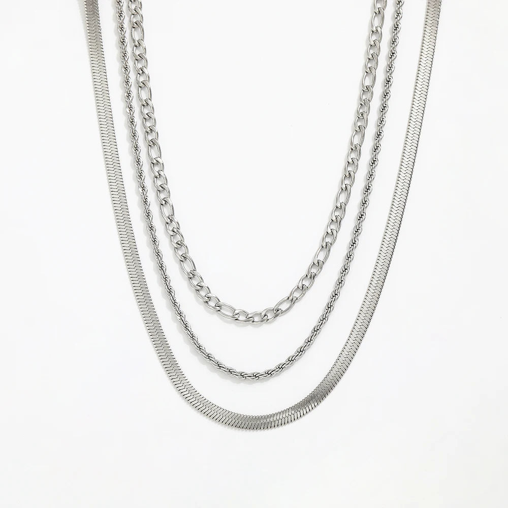 Joolim Jewelry Chaîne Figaro plaquée or, chaîne corde, chaîne serpent, collier trois rangs en acier inoxydable, vente en gros de bijoux