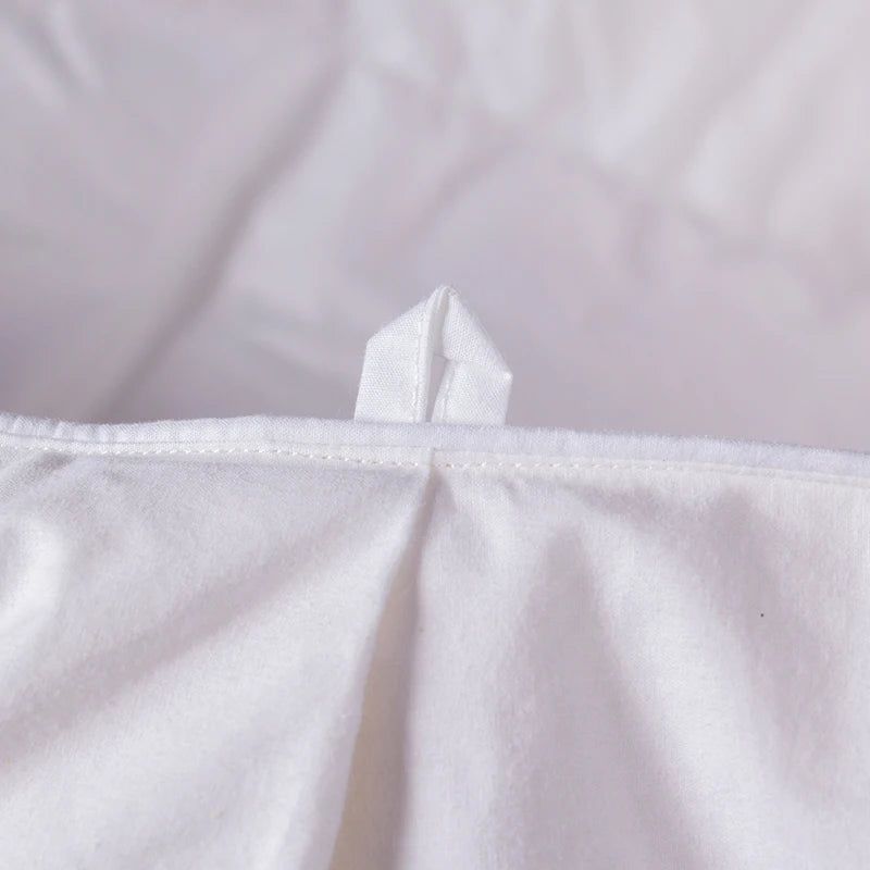 Comforter Bedding White Gray High End Natural Goose Down Alternative Quilted Comforter Duvet Insert Breathable Full/Queen size