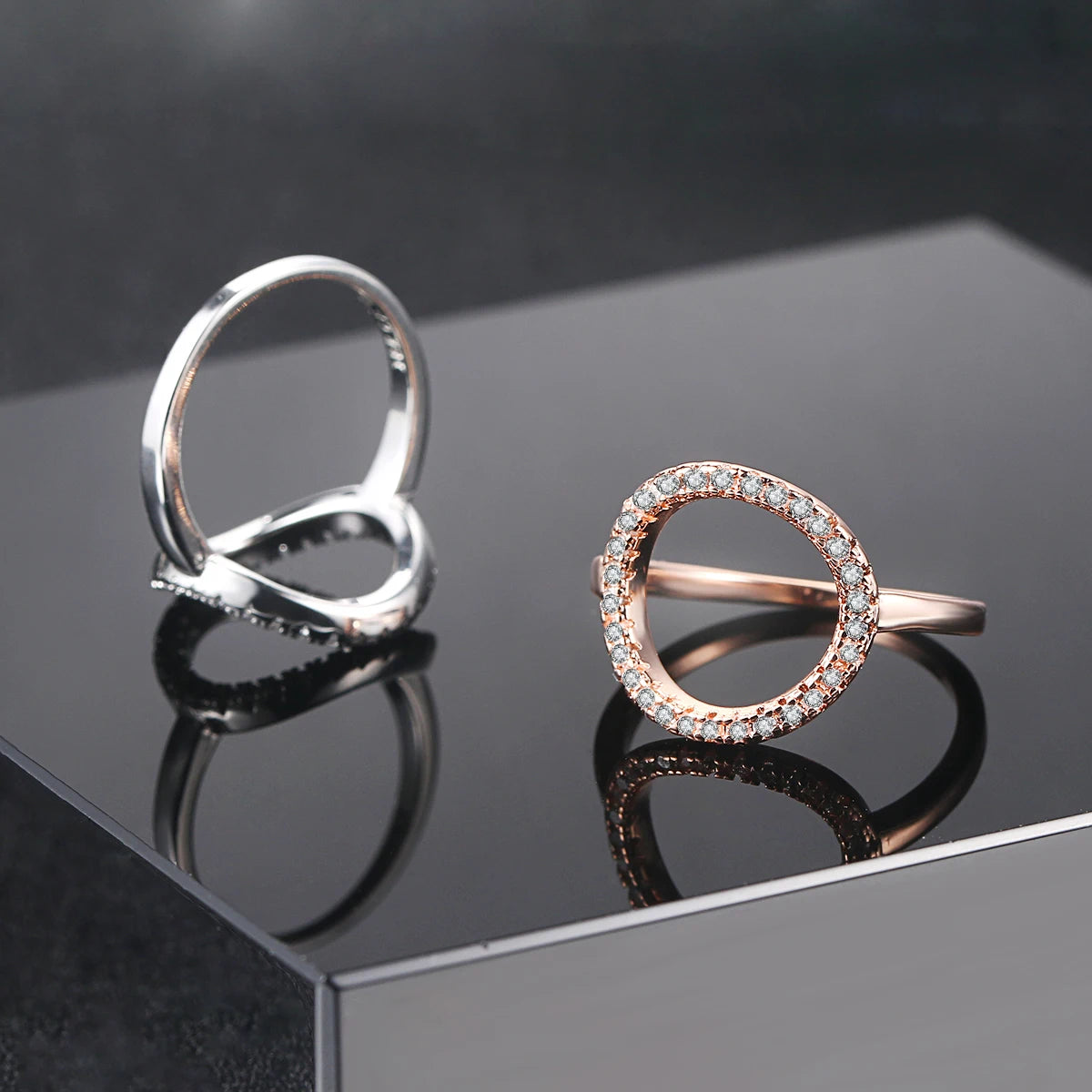 Rings For Women Summer Circle Personality Sweet Gift Rose White Gold Color All Size Fashion Jewelry R843 R844