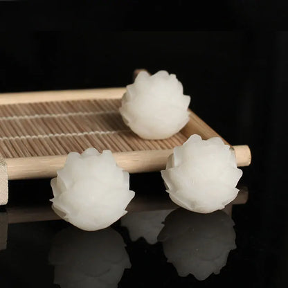 2pcs Natural Bodhi Seed Carved Lotus Charm Beads 17-18mm Handicarft Pendants/Garments/Tassel/Jewelry Flower Spacers DIY Unisex