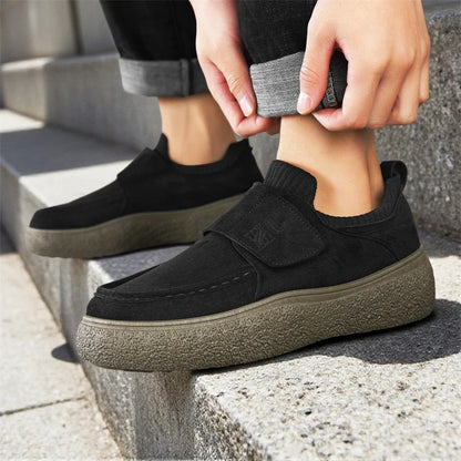 Fashion Men Casual Shoes Luxury Brand Man Walking Sneakers Slip on Flats Breathable Lightweight Lazy Driving Shoes Socks Loafers