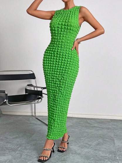 A new style of fashionable and casual knitted sleeveless round-neck dress for 2025