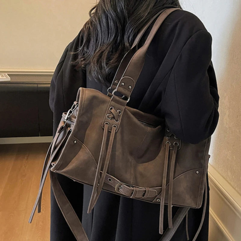 Retro Women's Motorcycle Handbag Brand Tassel Design High-end Shoulder Pillow Bag Trendy Large Capacity Underarm Bag Women's Bag