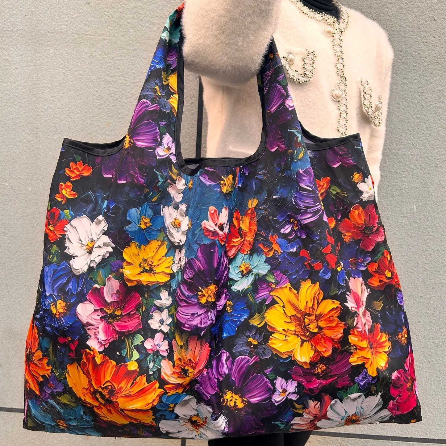 Chic Iris Flower Large Tote Bag Foldaway Convenience Nylon Shopping Bag with Shoulder Strap Lightweight Machine Washable