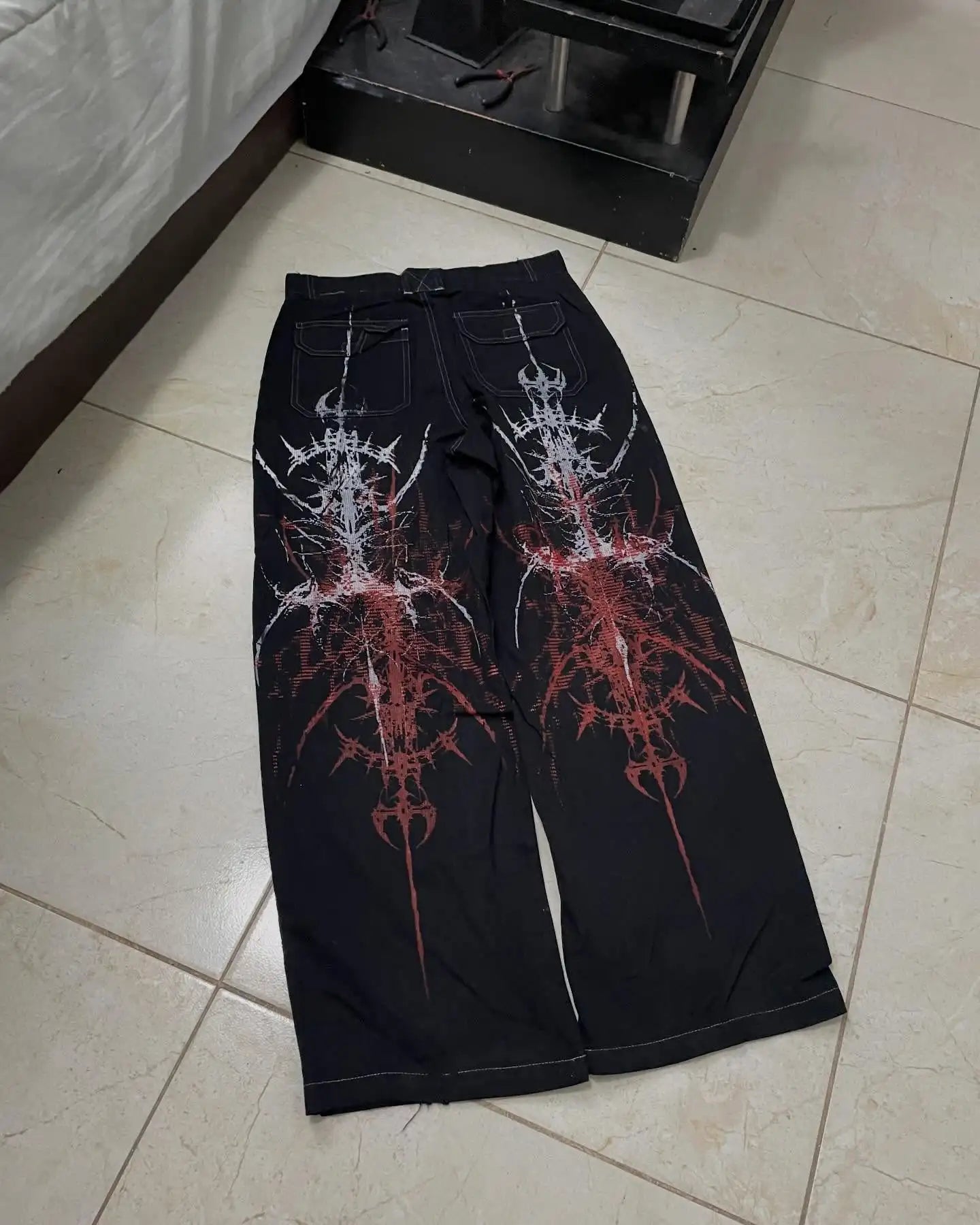 New Cyberpunk Jeans Mens American Y2K Red Graphic Street Goth Baggy Wide-Leg Pants Harajuku Hip-Hop Straight Pants