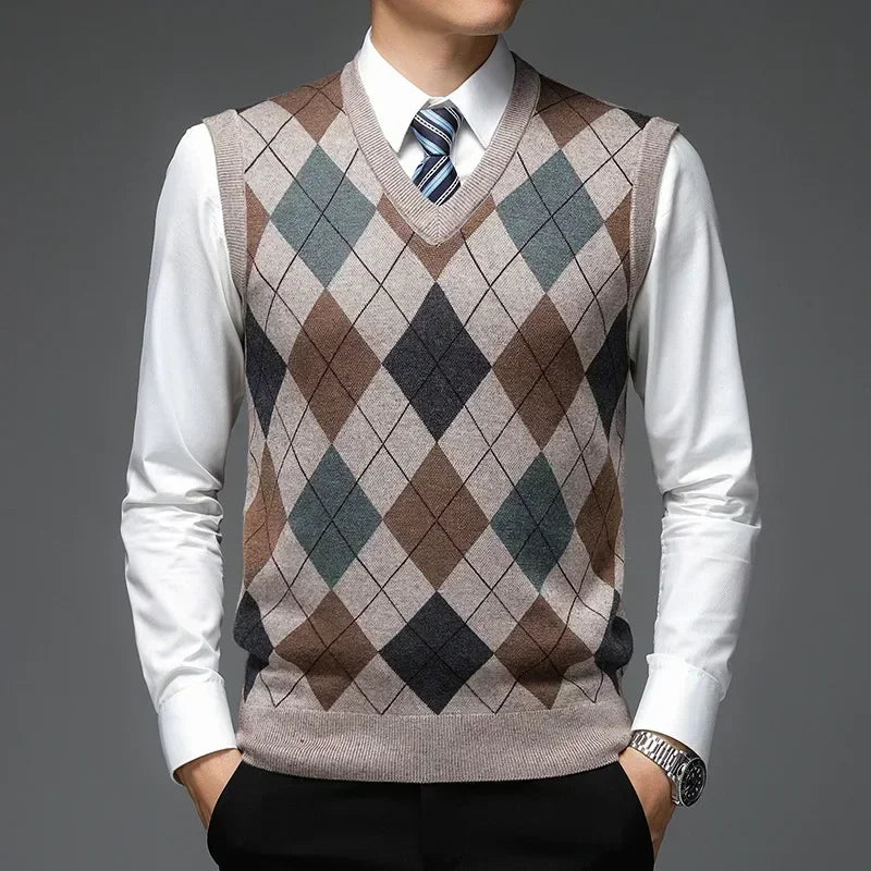 New  Men's Casual Knitted Wool Sweater Vest V-neck Knit Pullover Jacquard Plaid Sleeveless Tops Business Office Men's Vest