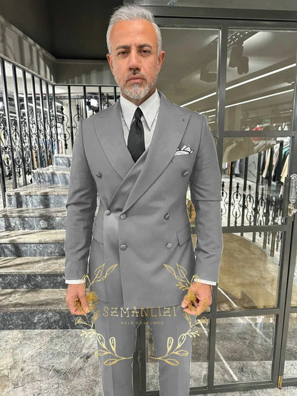 Black Men's Suit 2 Piece Double Breasted Jacket Pants Formal Wedding Groom Tuxedo Peaked Lapel Blazer Customized Men's Suit