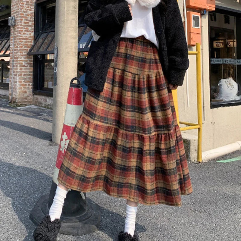 2025 Autumn New Vintage Plaid Skirts Women Woolen Patchwork Pleated A-Line Skirt Korean Fashion Streetwear Long Skirts Woman