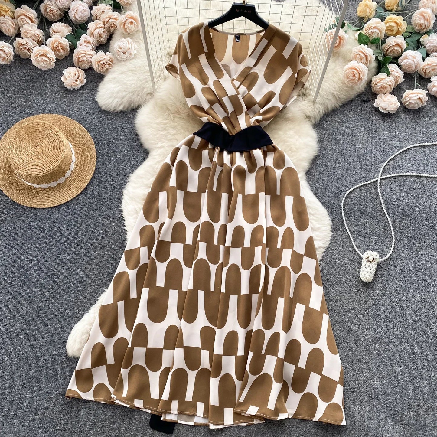 2026 Summer Bohemian Wommen Print Midi Dress Vintage V-Neck Sleeveless High Waist A-Line Plain Vestido Female New Casual Robe