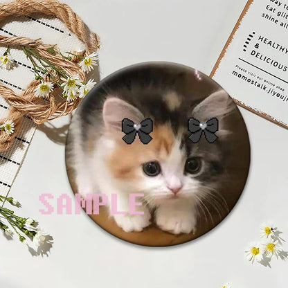 Cute Cats Meme Button Pins Funny Creative Animal Brooches Round Exquisite Tinplate Badge for Backpack Jewelry Accessories Gifts