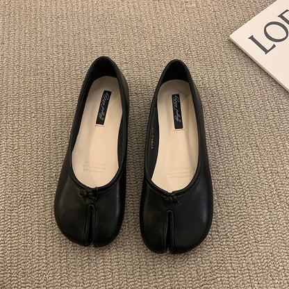 Women Flats Tabi Ninja Shoes Woman Ladies Microfiber Leather Comfy  Flats Split Toe Slippers Soft Bottom Loafers Solid Brief La