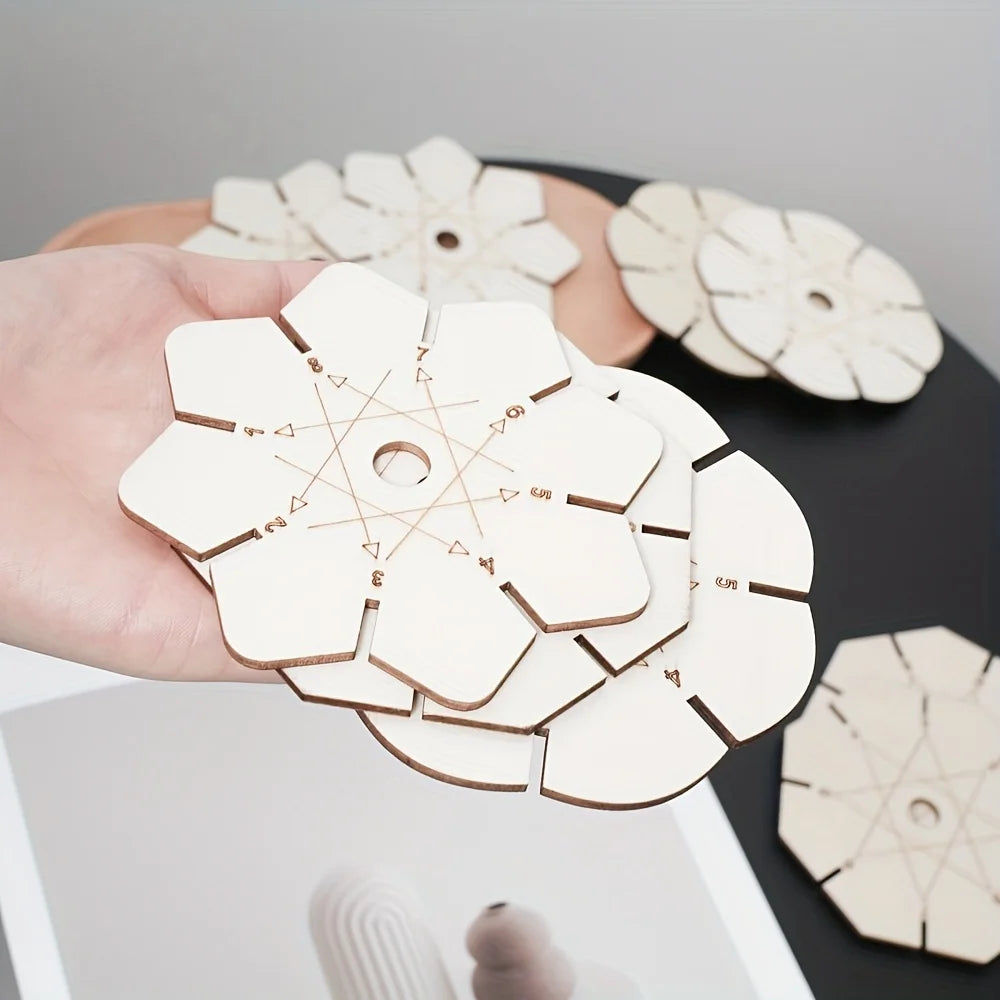 4pcs Bracelet Woven Braiding Disk, Flower Shape Wood Disk Bracelet Braiding Woven Plate Knitting Tools Beading Cord Disc