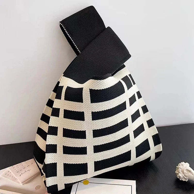 Fashion Handmade Knit Handbags Women Mini Knot Wrist Bag Korean Casual Tote Bag Reusable Shopping Bags