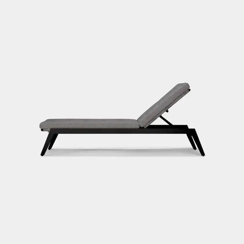Outdoor Furniture Modern Design Aluminum with Rope Woven Chaise with Cushion Garden Sun Lounger Daybed
