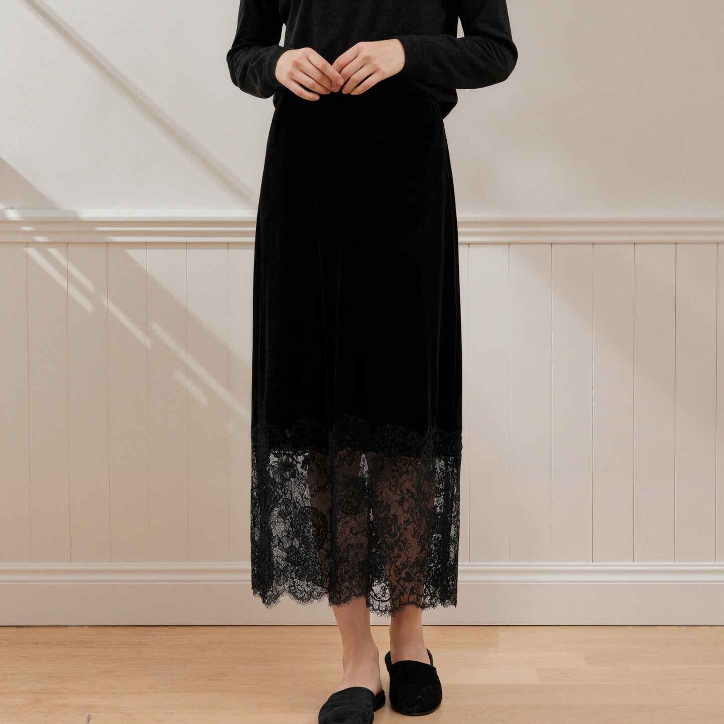 Elegant Black Velvet Midi Skirt Women Autumn Winter High Waist Lace Patchwork Sheer Hem A-Line Long Skirts Vintage Gothic Party