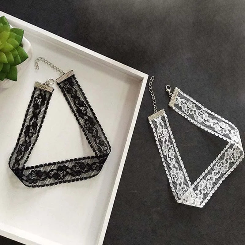 Short Lace Choker Nekclace for Women Girl Black White Color Fashion Romantic Necklace Gift for Party Wholesale Neck Jewelry
