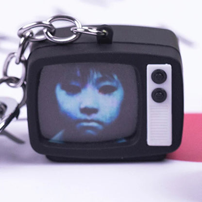 1Pcs Mini TV Keychain Horror Atmosphere Mini TV Keychain Pendant Simulation TV Pendant Bag Pendant