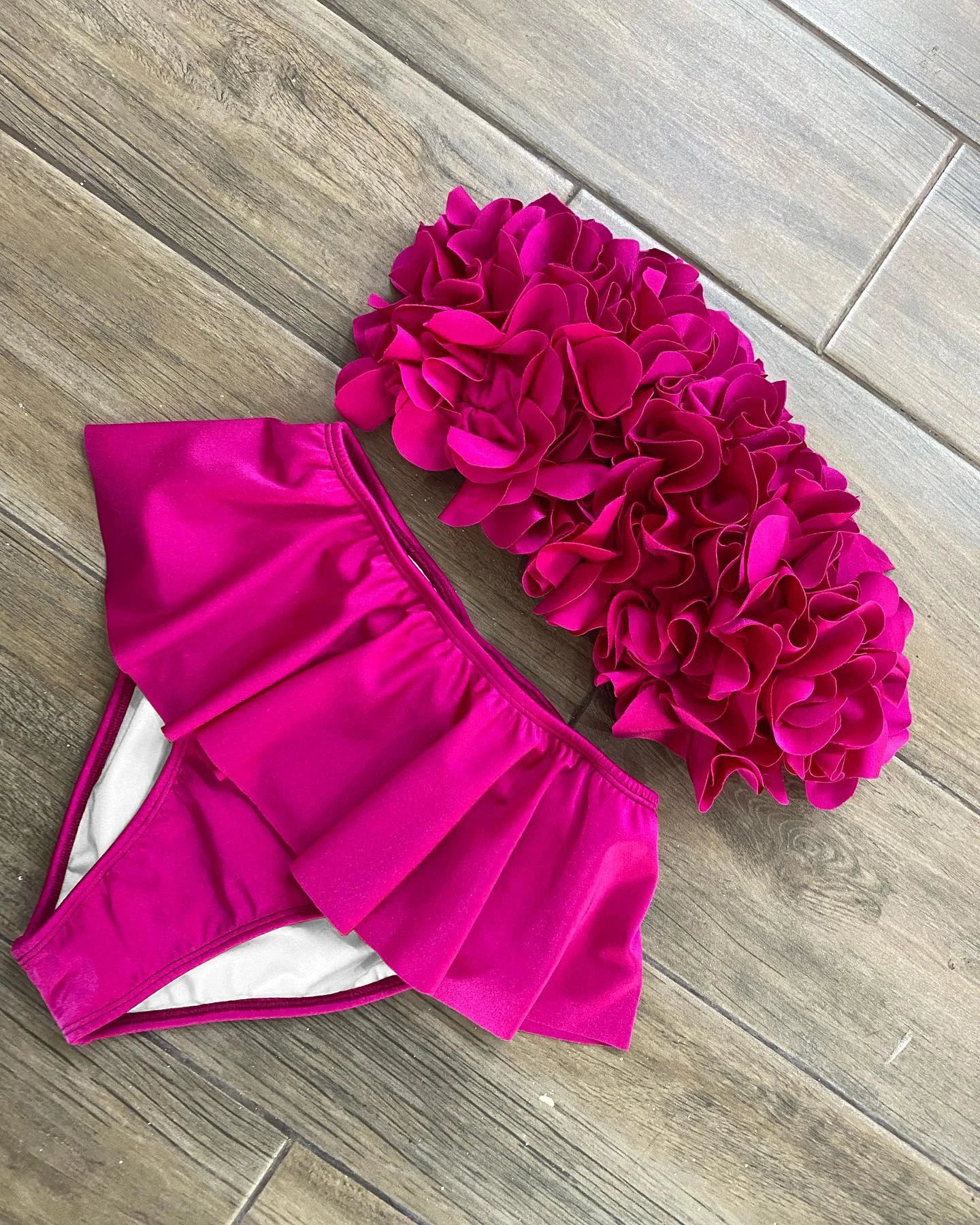 2026 New Summer New Sexy Petal Push Up Backless Bikini Set Women Fashion Flower Ruffles Bikini Lady Solid Beachwear Bathing Suit