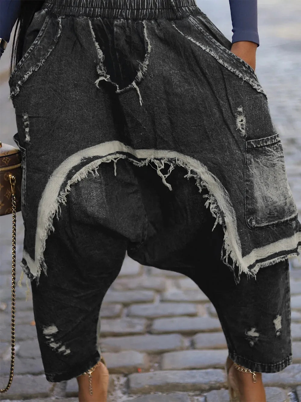 Jeans Women Harem Pants Hole Elastic Waist Tassels Washed Distressed Pockets Streetwear 2025 Ripped Ankle Length Trousers