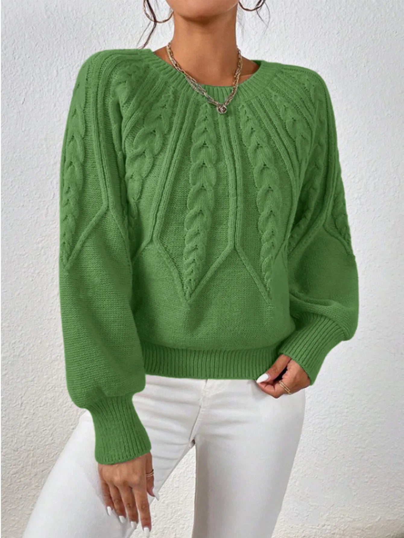 2025 Autumn/Winter New Women's Solid Color Cable Knit  Pullover Sweater Basic Soft Sweaters For Women Jacquard Tops