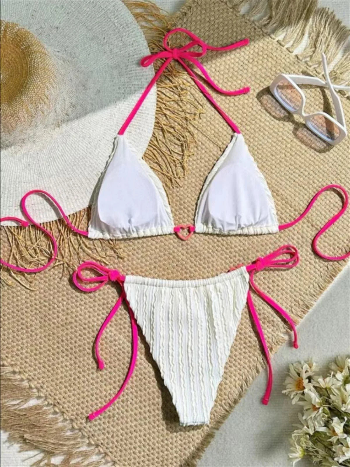 Sexy White Pink Contrast Triangle Bikini Women Heart Designer Push Up Micro Swimsuit Summer Bathing Suit Thong Swimwear 2025