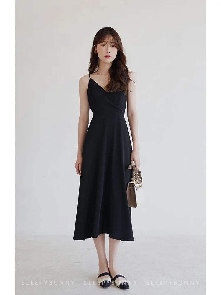 Elegant Black Backless V-Neck Slip Dress, Flowy Spaghetti Strap A-Line Sundress with Adjustable Straps, Summer Beach Party Dress