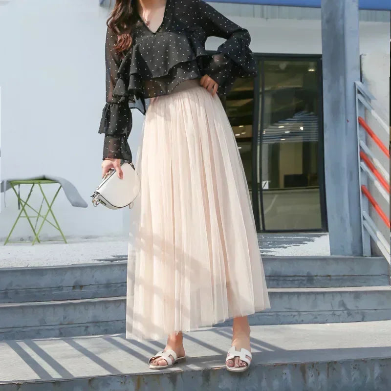 Women Mesh Elastic Tutu Skirt Beach Spring Summer Korean High Waist Fashion Pleated Long Skirt Black White Tulle Skirts LSK010