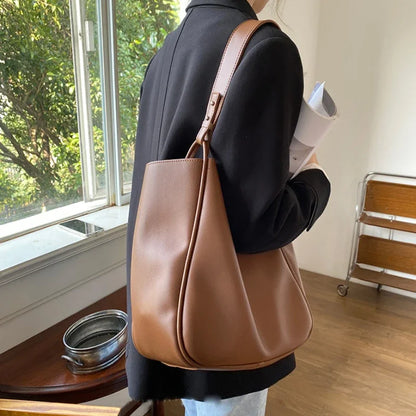 Luxury Tote Bag Woman 2026 Trend Large Capacity Female Shoulder Bag High Quality Leather Simple Designer Woman Handbag Purse