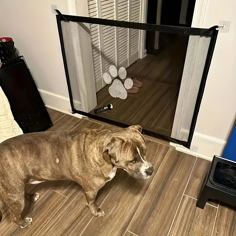 Pet Barrier Fences Portable Folding Breathable Mesh Cat and Dog Safety Fences Pet Supplies to Ensure Pet Safety