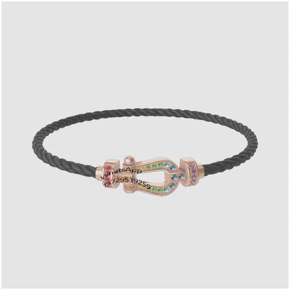 The 2026 new model of high-quality, fashionable and elegant bracelets, suitable for exquisite and high-end women to wear.