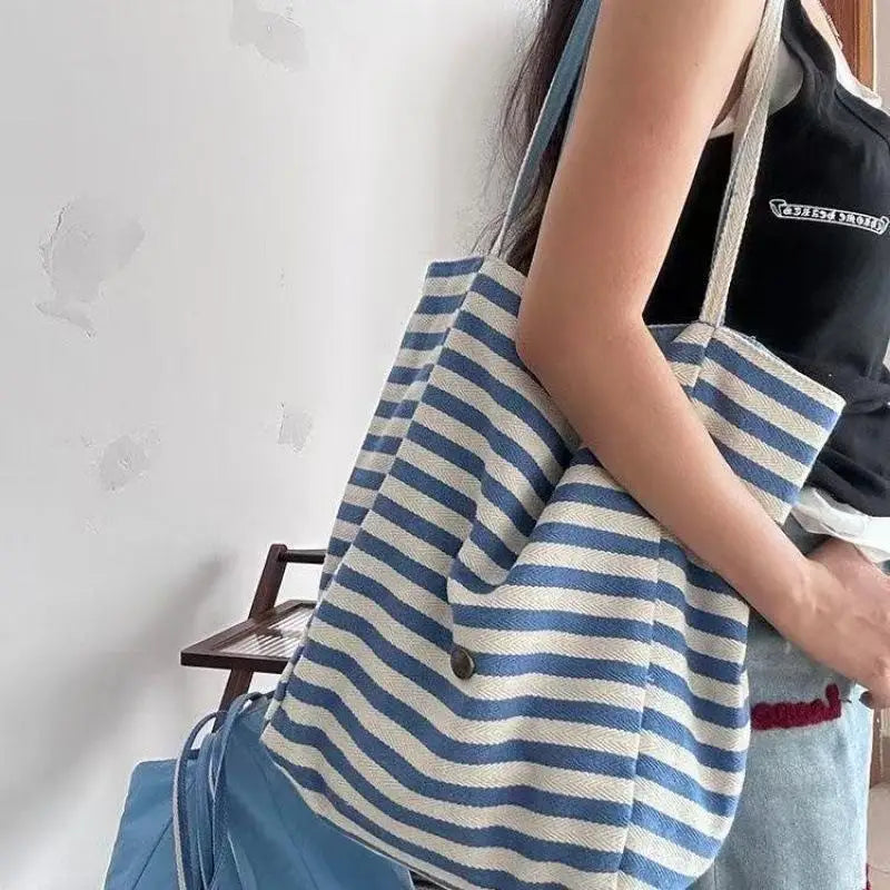 Sea Salt Blue One-Shoulder Bag Reversible Two-Sided Design AB Style Large Tote Bag Ins Style Suitable for Daily Commutes