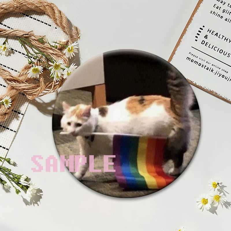 Cute Cats Meme Button Pins Funny Creative Animal Brooches Round Exquisite Tinplate Badge for Backpack Jewelry Accessories Gifts