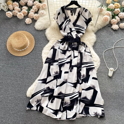 2026 Summer Bohemian Wommen Print Midi Dress Vintage V-Neck Sleeveless High Waist A-Line Plain Vestido Female New Casual Robe