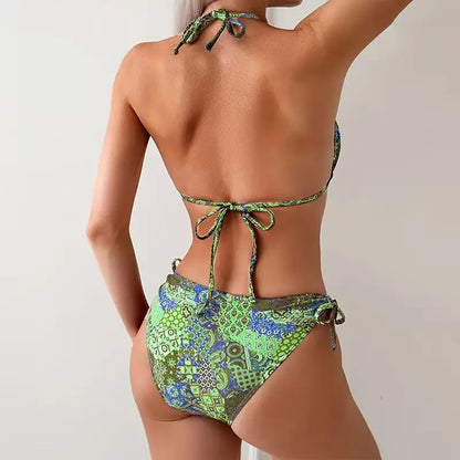 Women‘s Ruffled Floral Print Underwire Bikini Set with Adjustable Neck & Back Strings Sexy two  Piece Beach Wear