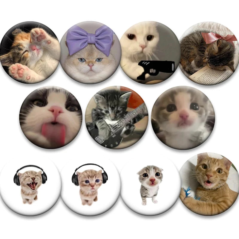 Cute Cats Meme Button Pins Funny Creative Animal Brooches Round Exquisite Tinplate Badge for Backpack Jewelry Accessories Gifts