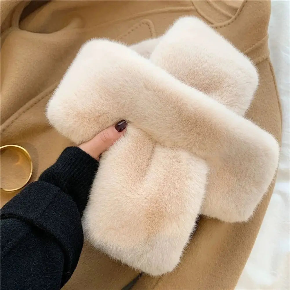 Plush Cross Women's Scarf Winter Thickened Soft Furry Neck Warmer Cute Solid Color Faux Rabbit Fur Scarf Women Collar Scarf New